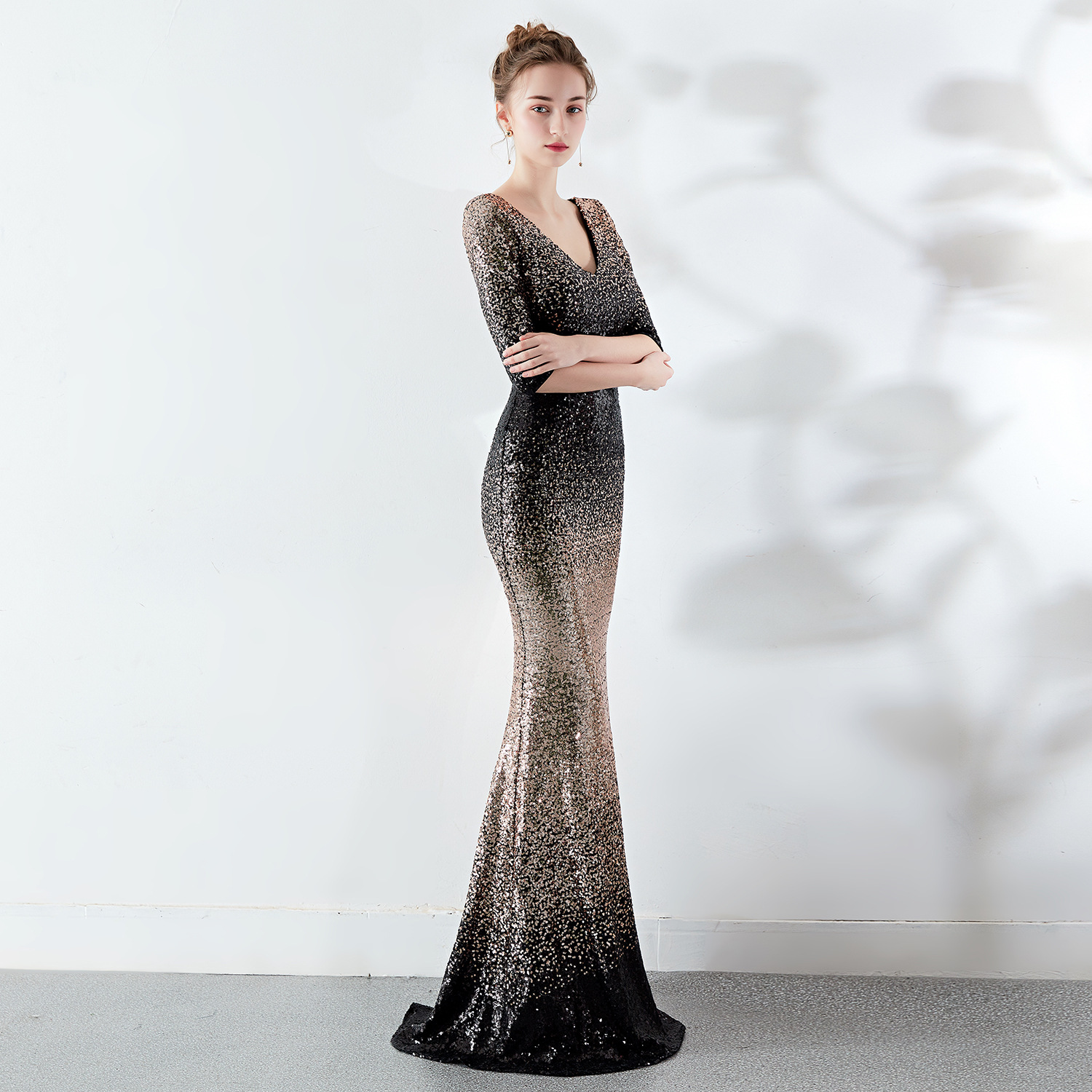 Slim dress fishtail sequins