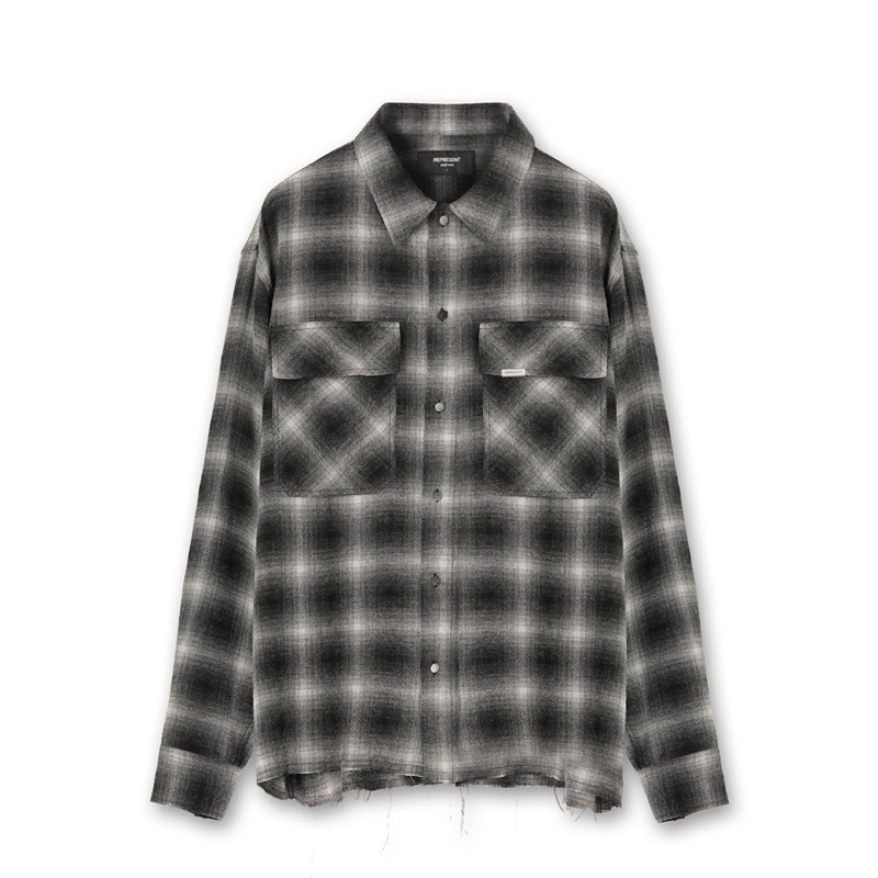 The hem destroys the high street shirt