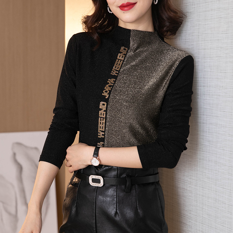 Bright silk long-sleeved knitted top