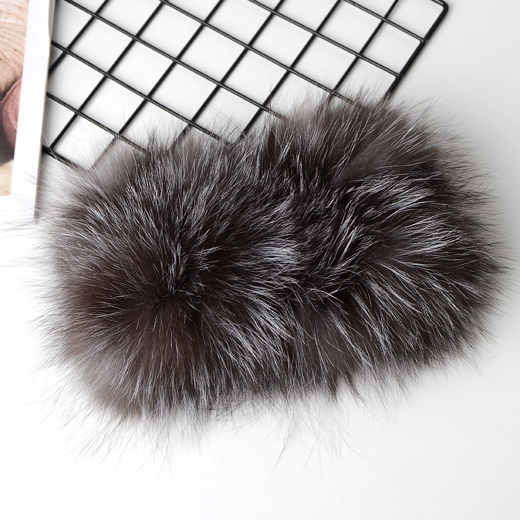 Fashionable fur fox fur warm and cold scarf