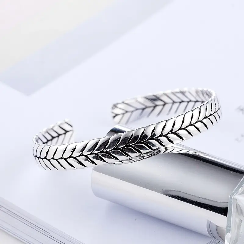 Personalized woven wave bracelet