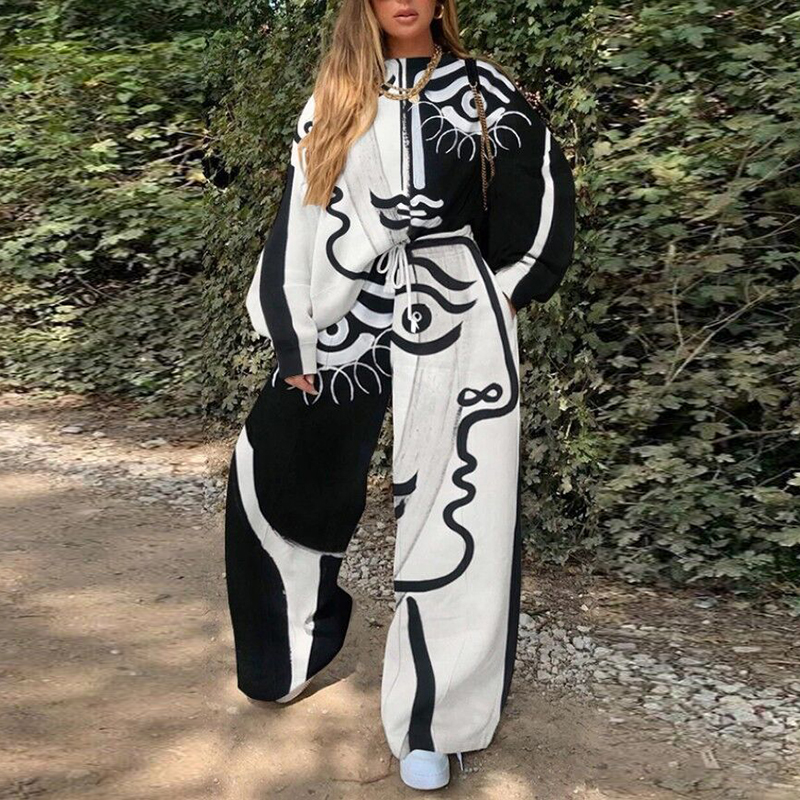 Casual round neck loose printed women's sweater set