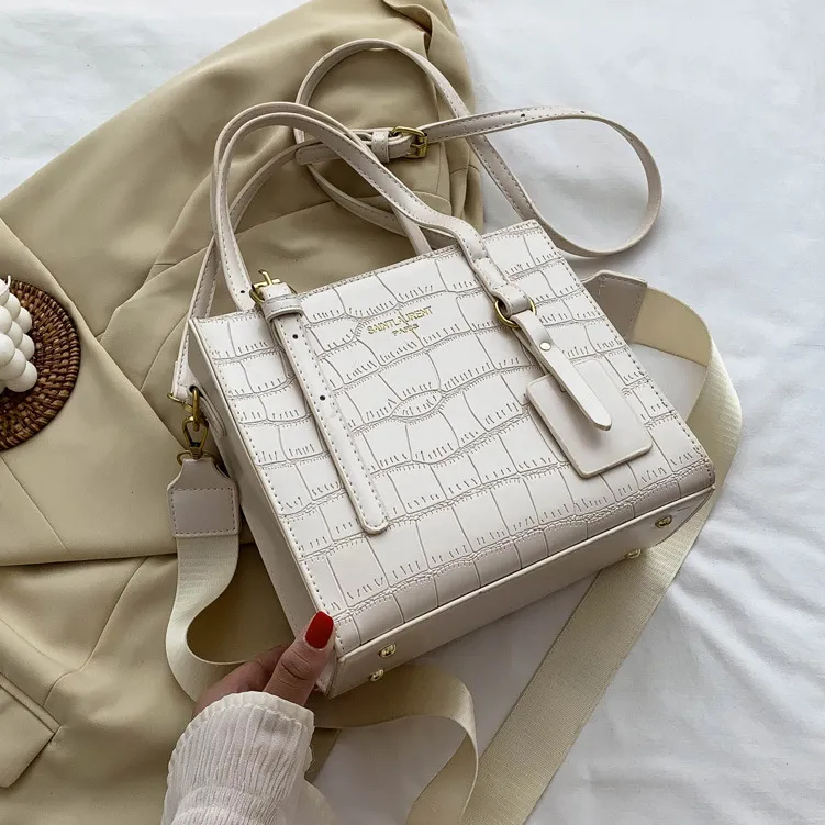Fashionable and versatile casual One Shoulder Tote Bag - White