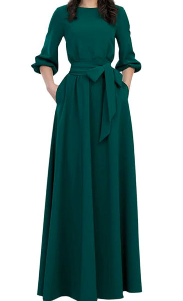 Long dress with round neck