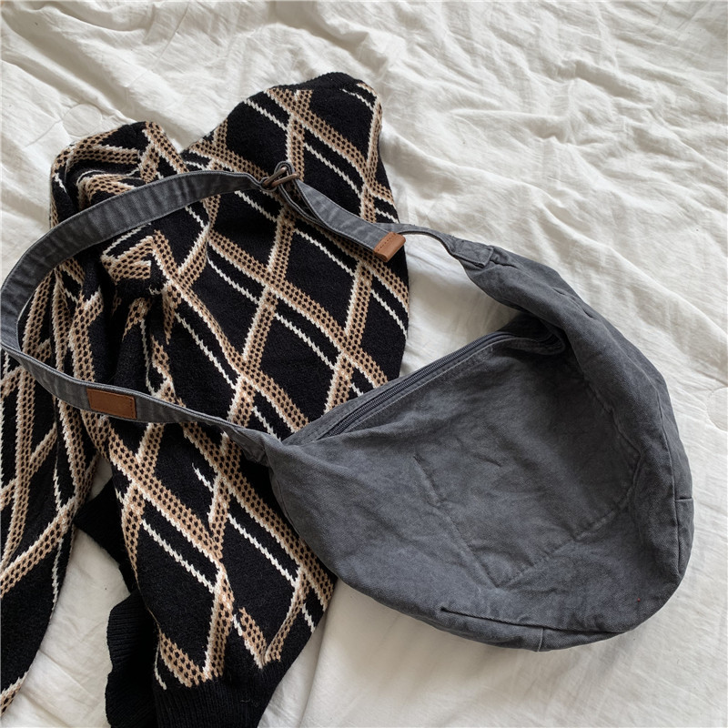 New Korean One Shoulder Dumpling Bun