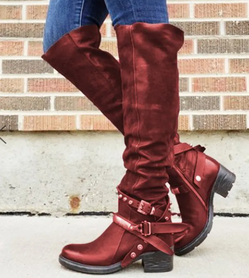 Belt buckle middle heel large high boots - Wine