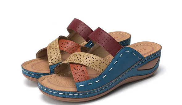 Large Size Women Casual Cross belt Hollow Color Stitching Slippers - Blue