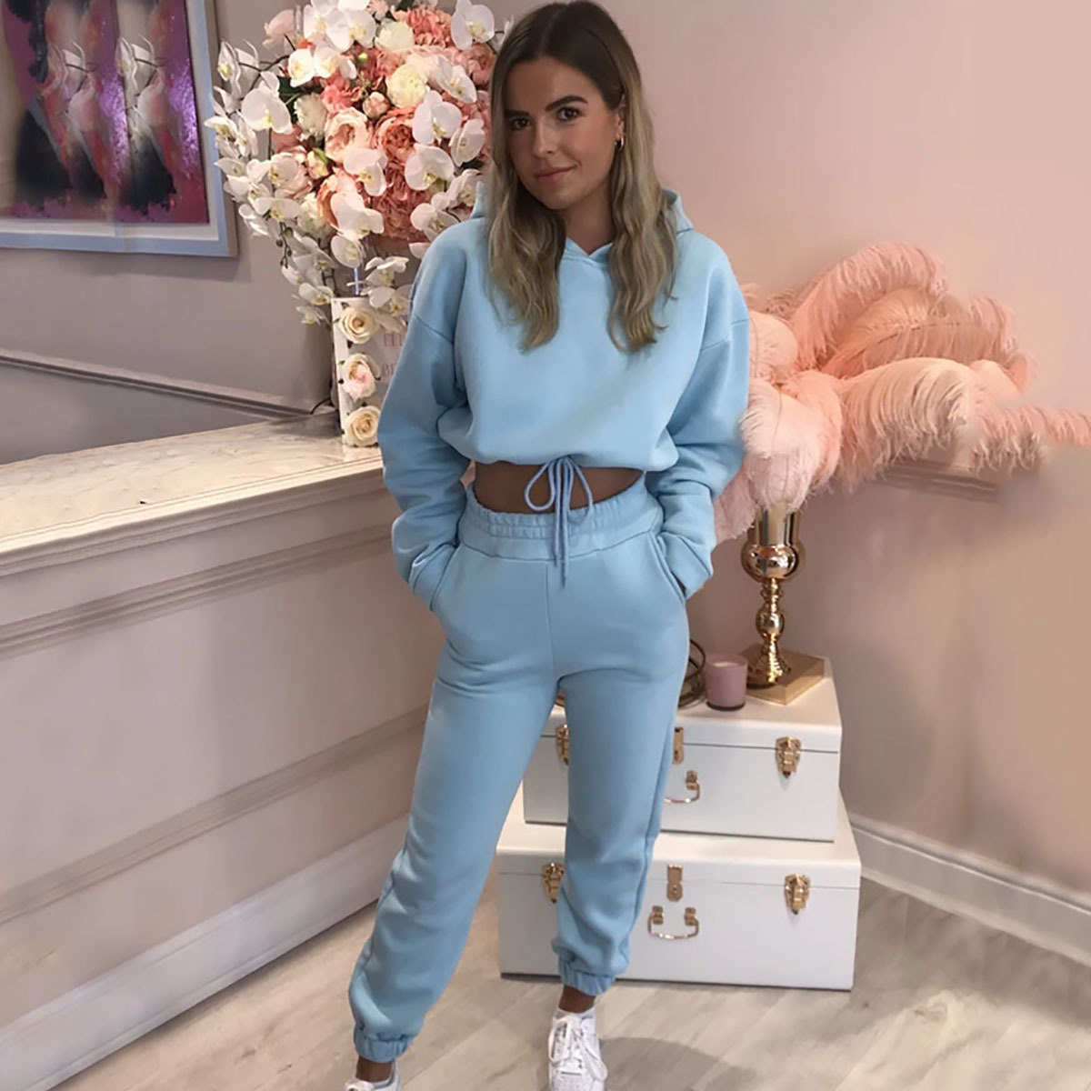 Fashion hooded sports training suit