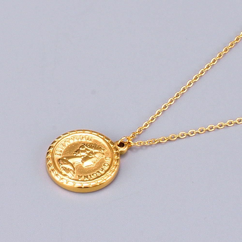 Frosty Wind Queen Head Coin Necklace