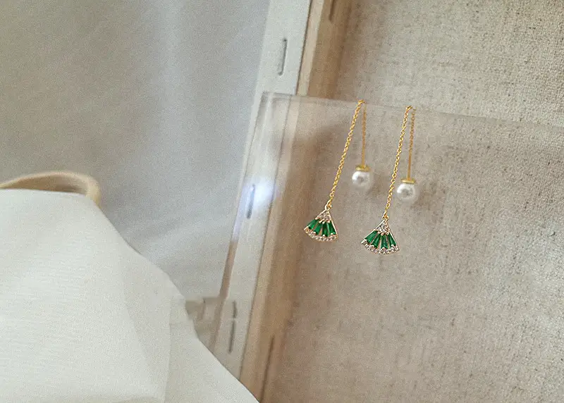 14K pearl fan ear string