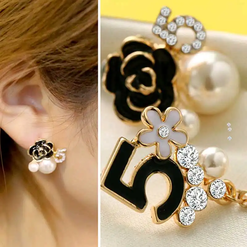 Diamond inlaid flower letter asymmetric Earrings