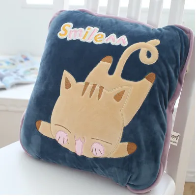 blanket cushion pillow - Smile Cat