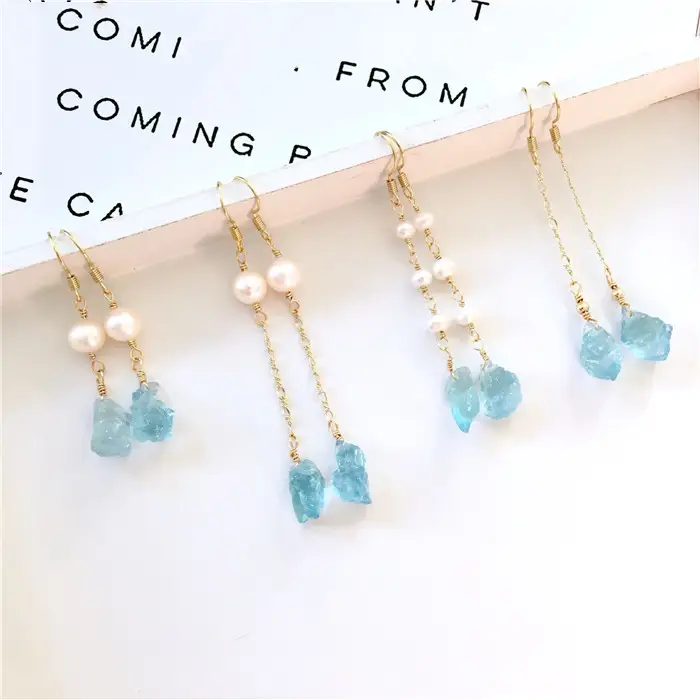 Original pearl eardrop with ice
