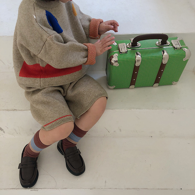 Geometric sweater suit for boys and girls