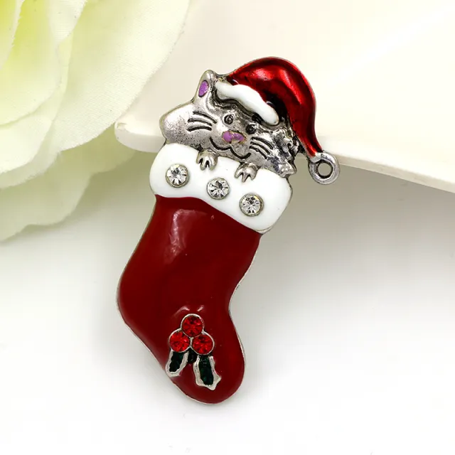 European and American Christmas shoe brooch Red - Shop at LoveMi