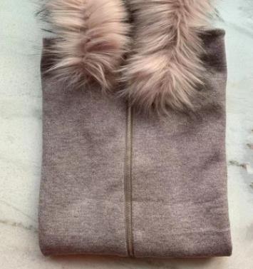 Women's knitting suit