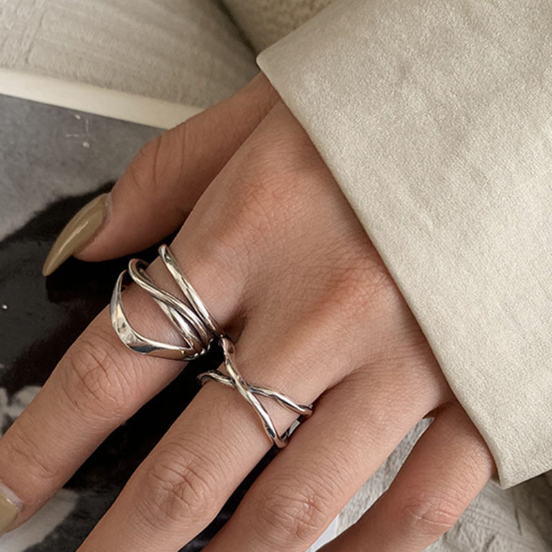 Fashion cross wound X-type multi-layer ring