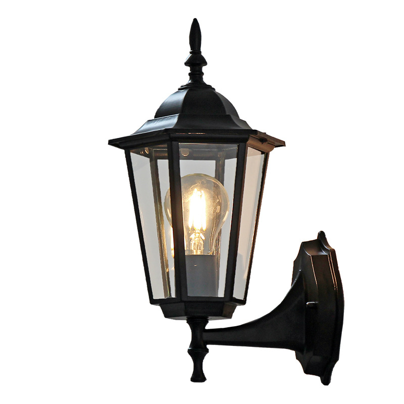 Retro courtyard hallway corridor lights — foto 4