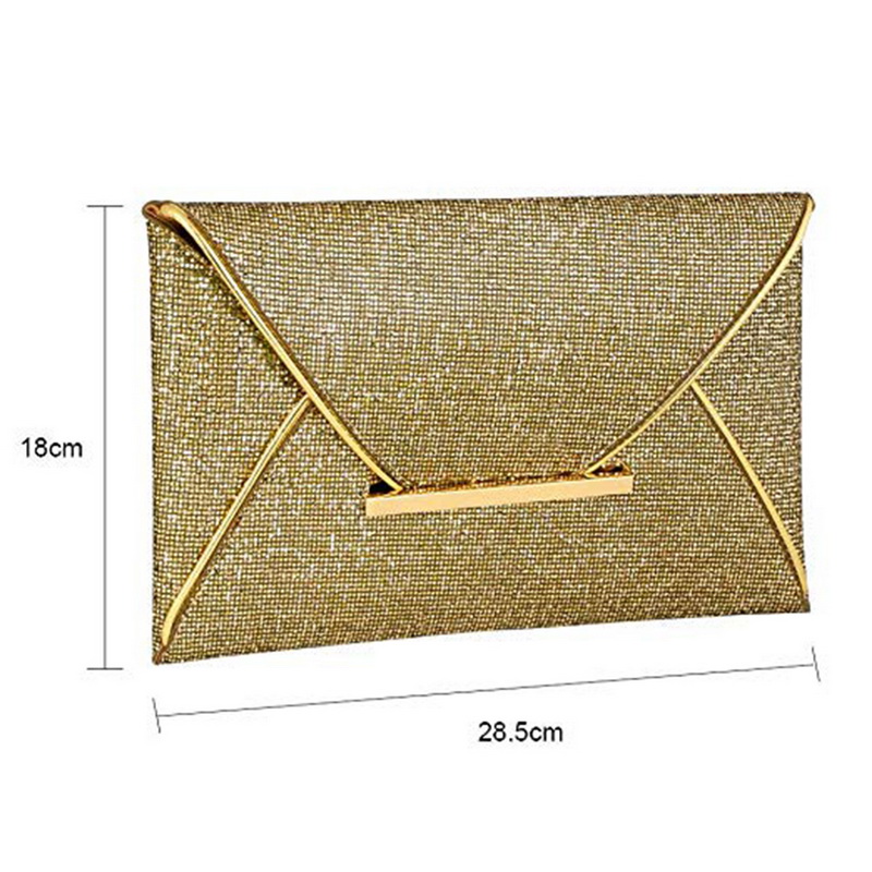 Title 2, Glitter clutch met pailletten