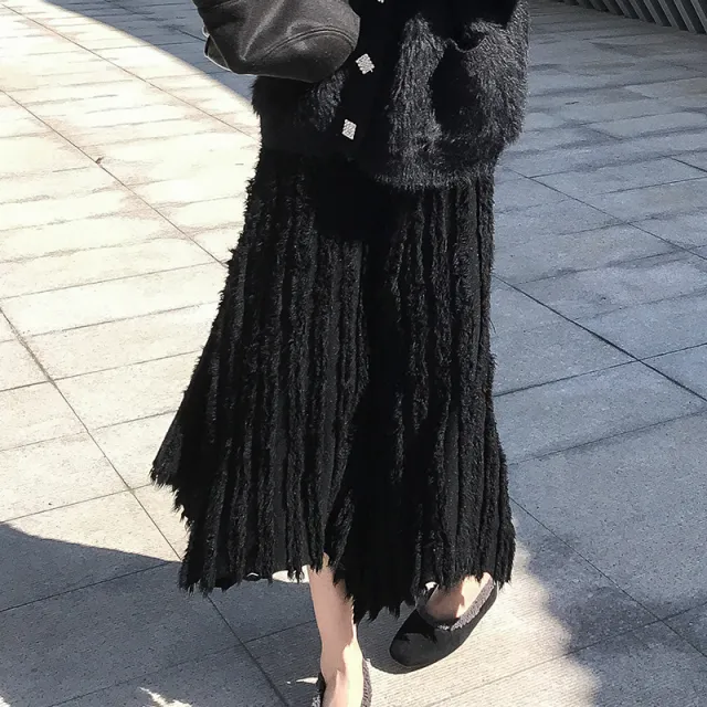 Irregular knitted skirt women's mid length high waist Black - Shop at LoveMi