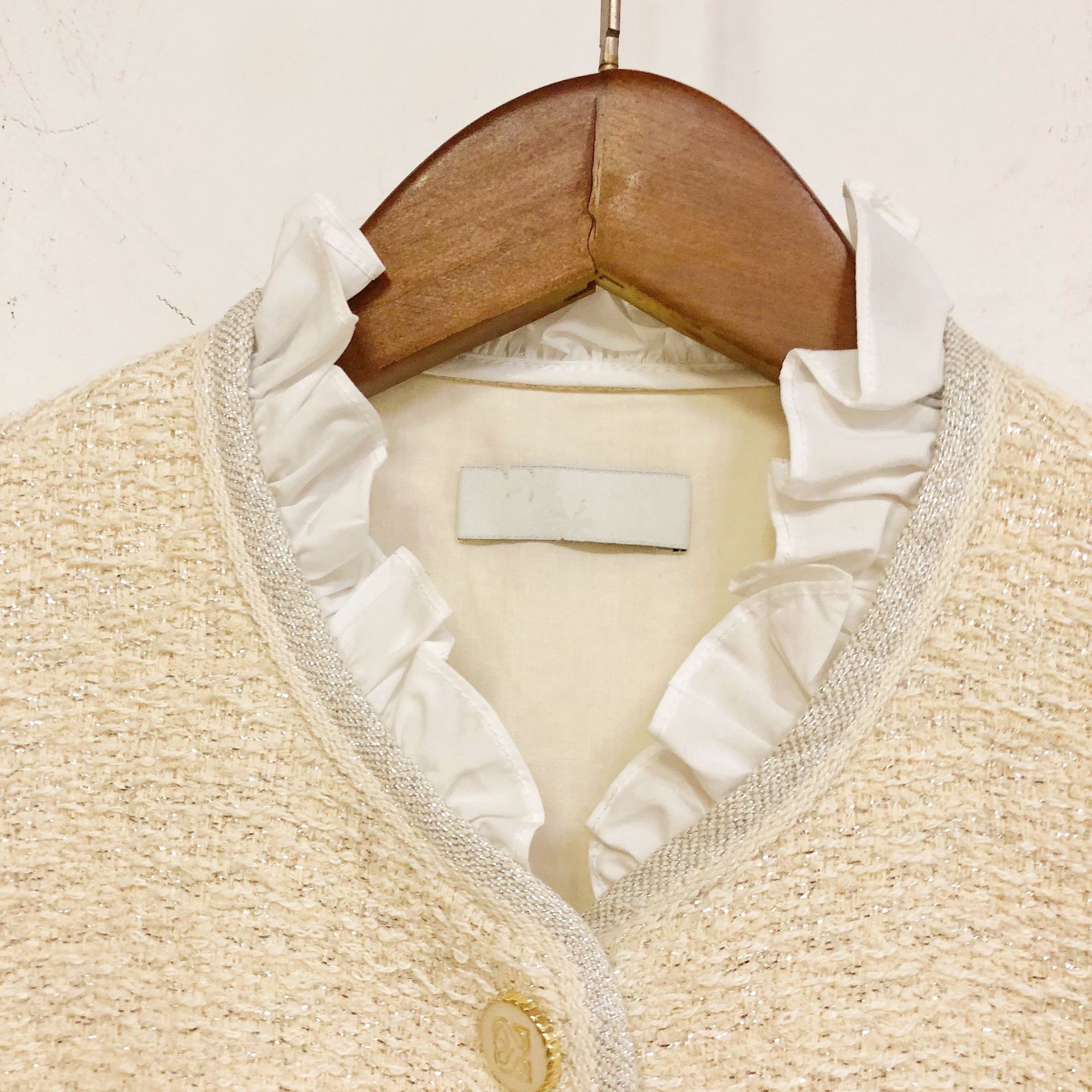 Single breasted slim female dress with fungus collar