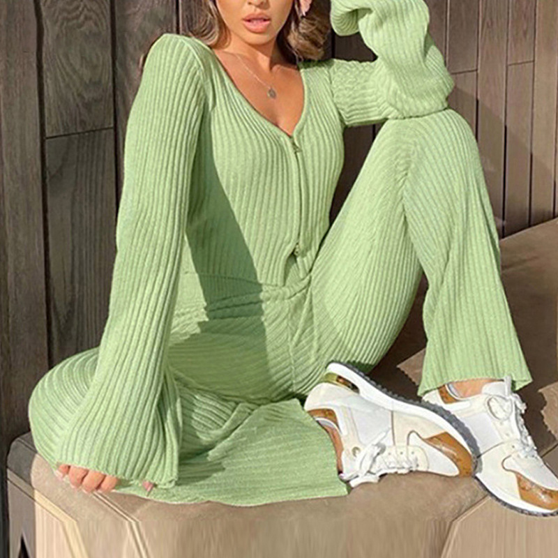 New long sleeve V-neck cardigan