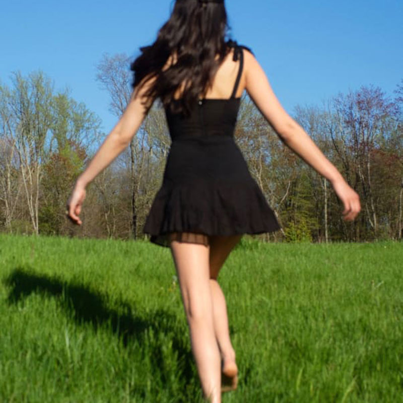 Black Ruffled Slim Slim Sexy Suspender Skirt