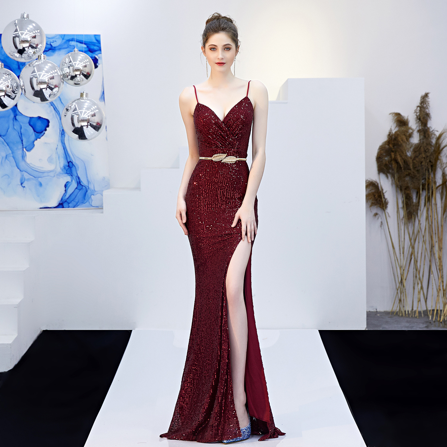 Sexy long slimming toast Red - Shop at LoveMi