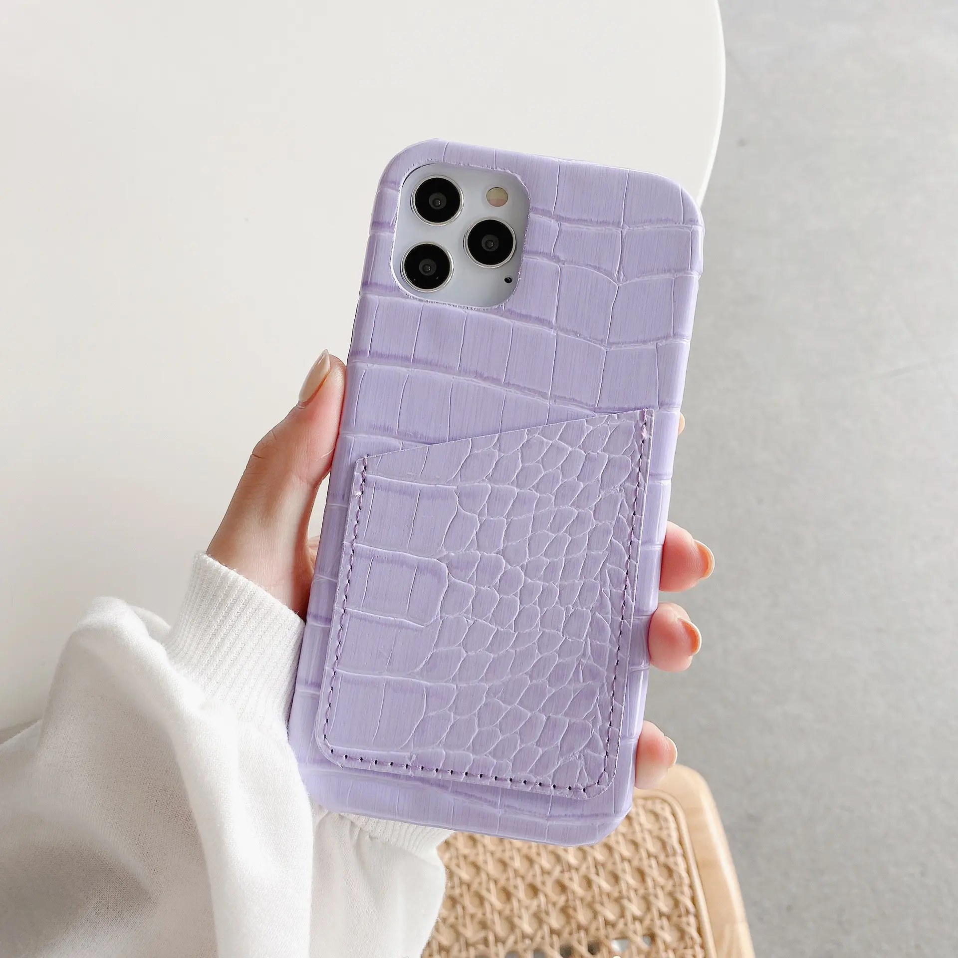 Leather crocodile-striped card case