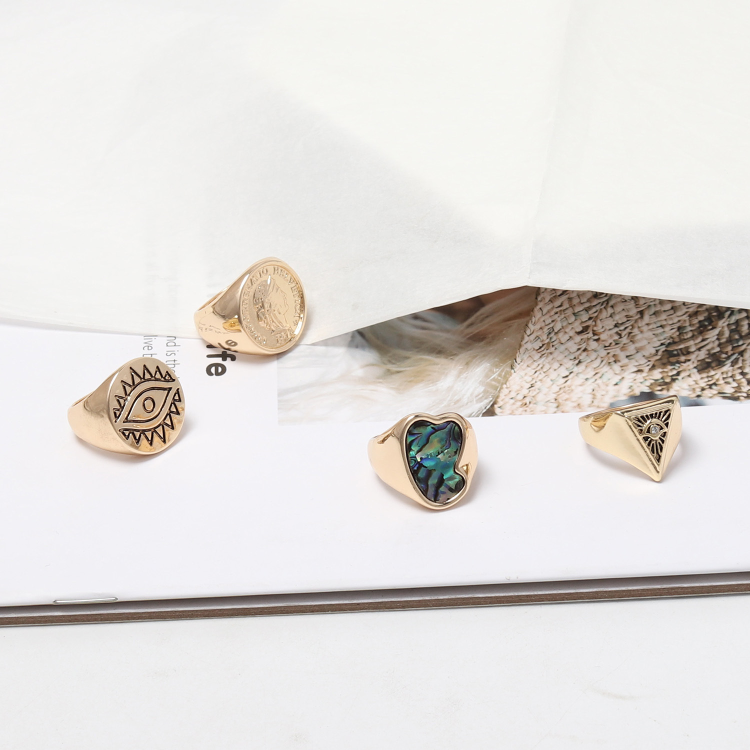 Eye coin triangle gemstone ring