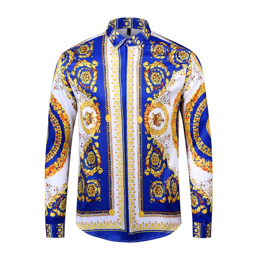 Patterned shirt with long sleeves