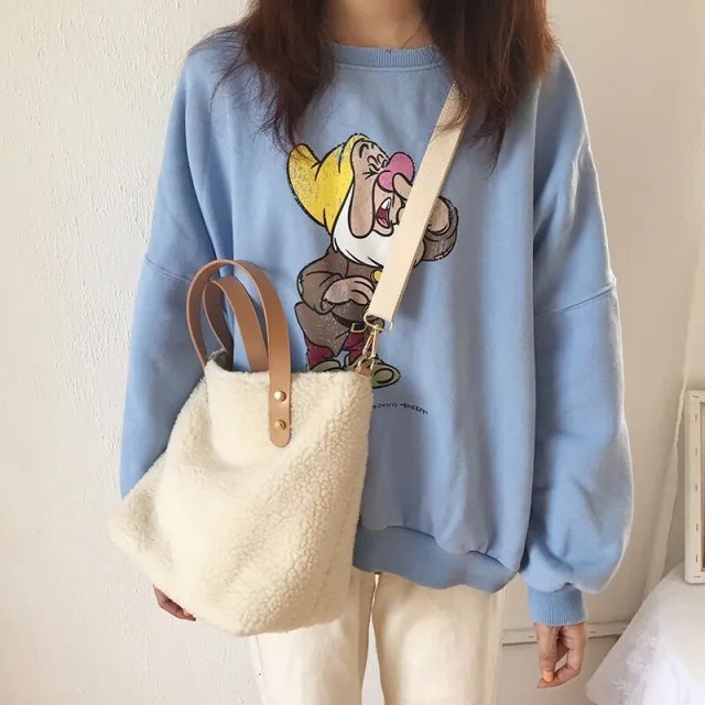 Lamb wool shoulder bag Beige - Shop at LoveMi