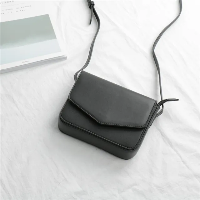 Vintage one shoulder messenger bag Black - Shop at LoveMi