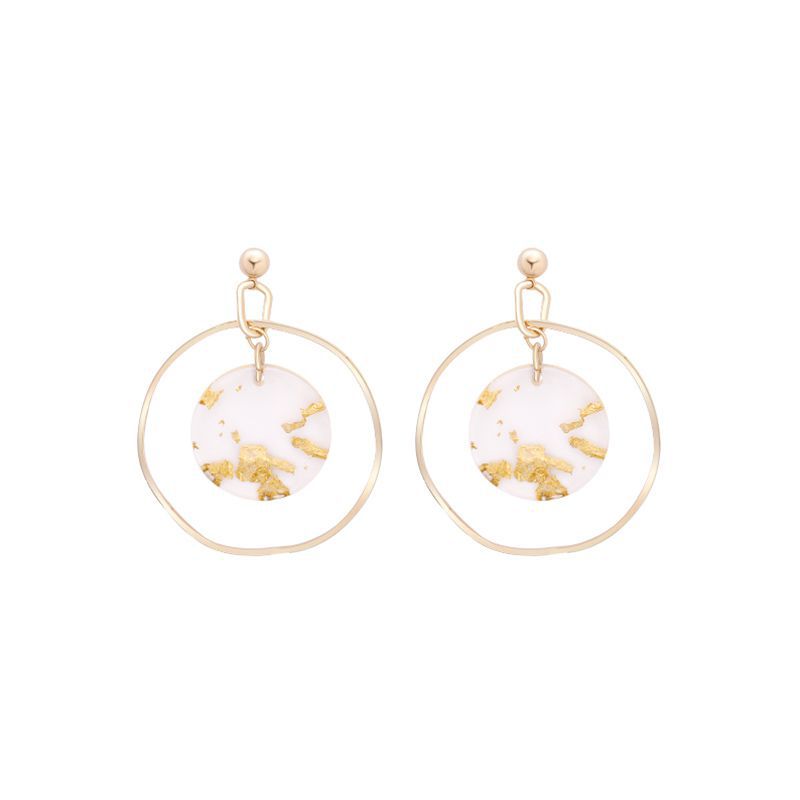 High-end vintage gold earrings