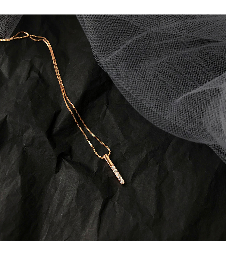 Double U-shaped Short Clavicle Chain Charm Necklace