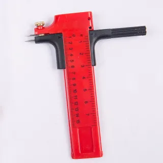 Multi-function compass cutter for drawing plastic compass