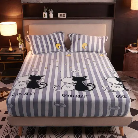 Flannel Bedspread and Hats Bed Cover Thickened to Keep