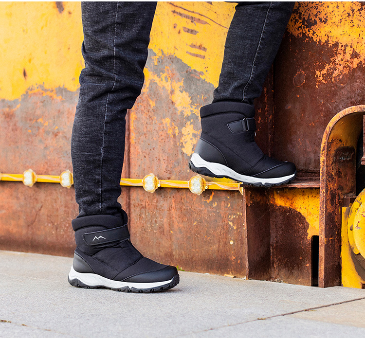 Winter outdoor thickened travel high-top snow boots