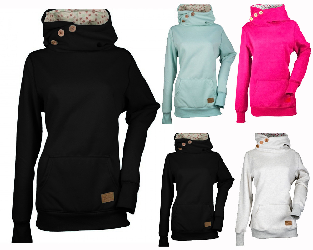 Women's solid color three button pocket sweater