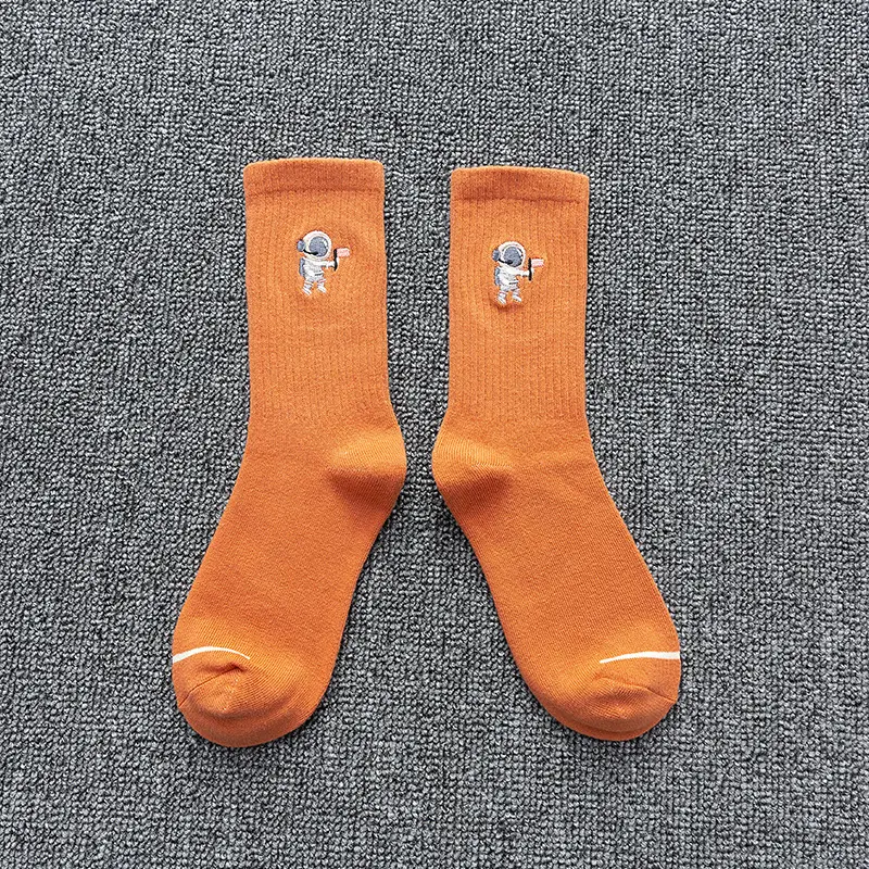 Embroidered cotton socks astronaut all-match sports