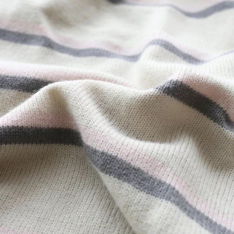 Women's long sweater knit cardigan