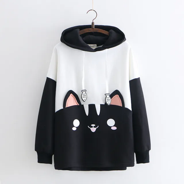 Black and white cat eating fish embroidery sweater White - Shop at LoveMi