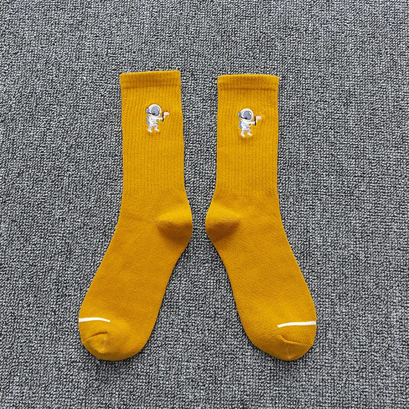 Embroidered cotton socks astronaut all-match sports