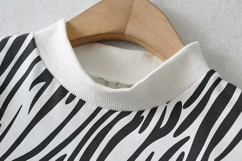 High neck long sleeve slim zebra print stretch T-shirt