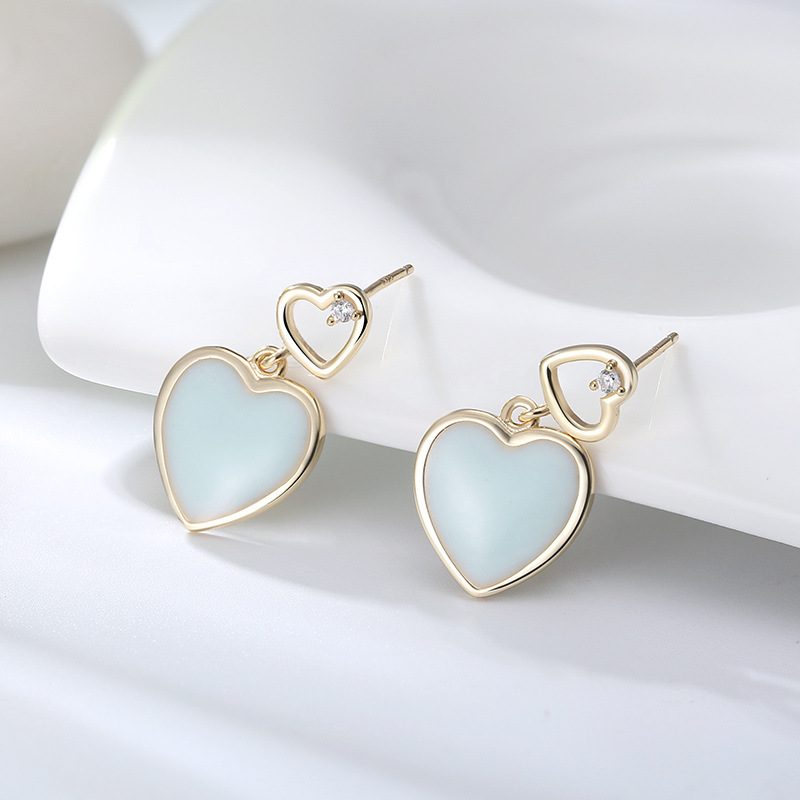 14K Gold Heart-shaped Blue Zircon Stud Earrings