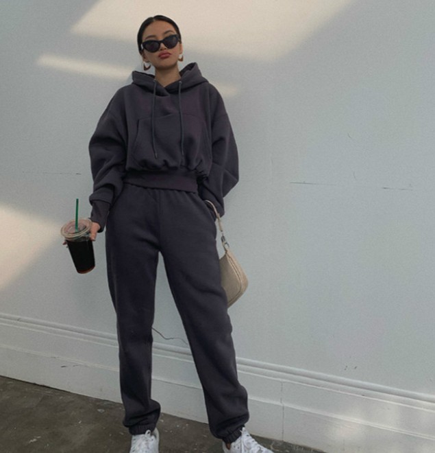 Hooded sweater casual suit