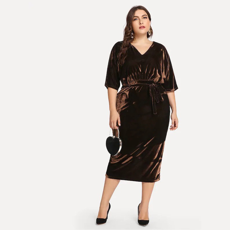 Corduroy V-neck waist slimming three-quarter sleeve pencil skirt