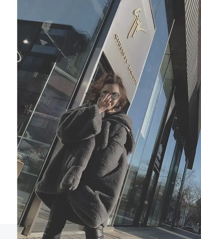 Mid length loose and thick warm leather sweater Grey - Shop at LoveMi