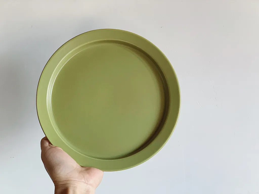 Time: April Tales ceramic dessert salad plate - Green