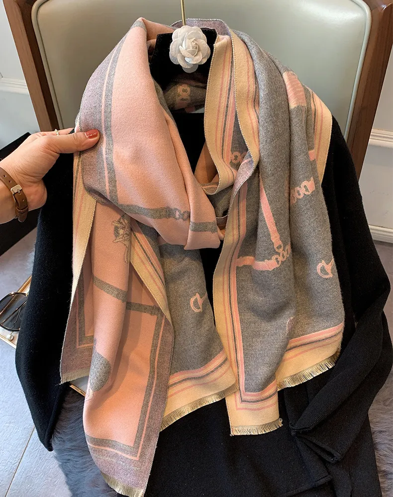 Vintage carriage chain imitation cashmere scarf - Grey